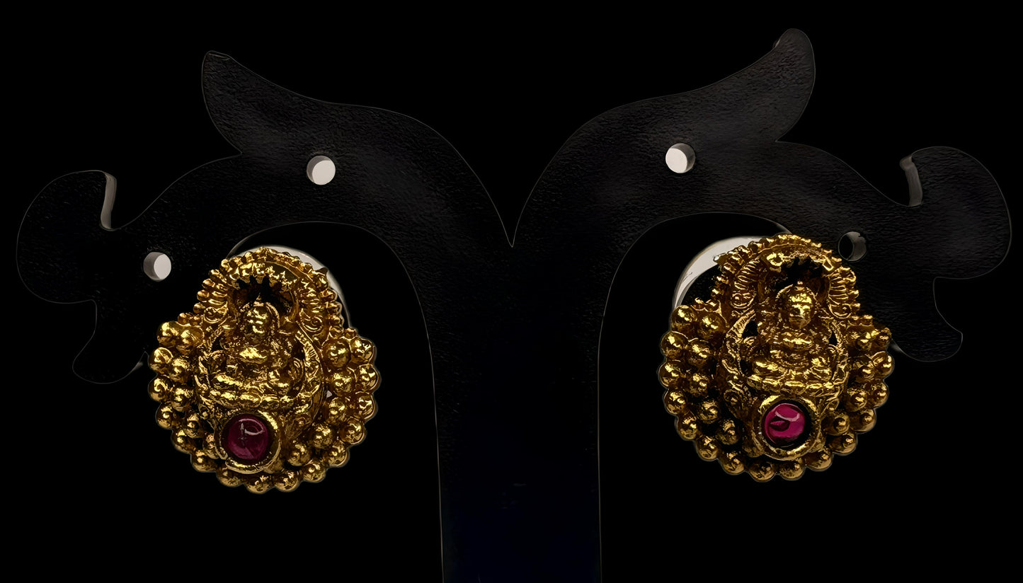 Traditional Temple Lakshmi Pendant Necklace Set with Earrings (Code - DJ_015)